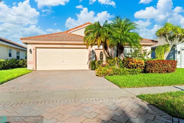 Boca Raton, FL 33433,22827 Barrister Dr