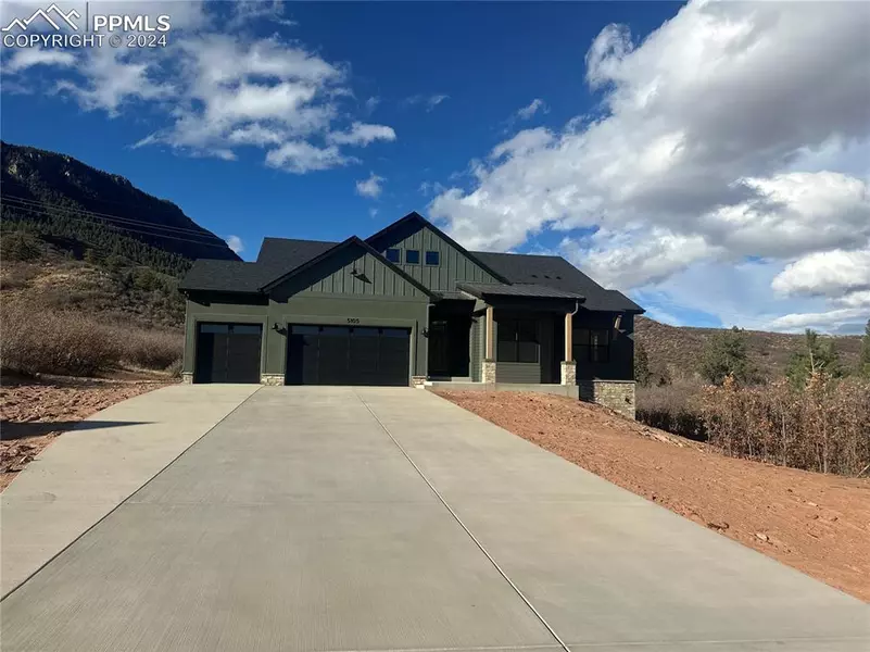 5105 Mesa Top DR, Monument, CO 80132