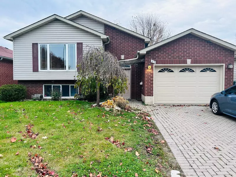 43 Mapleton AVE #Upper, Barrie, ON L4N 7L7