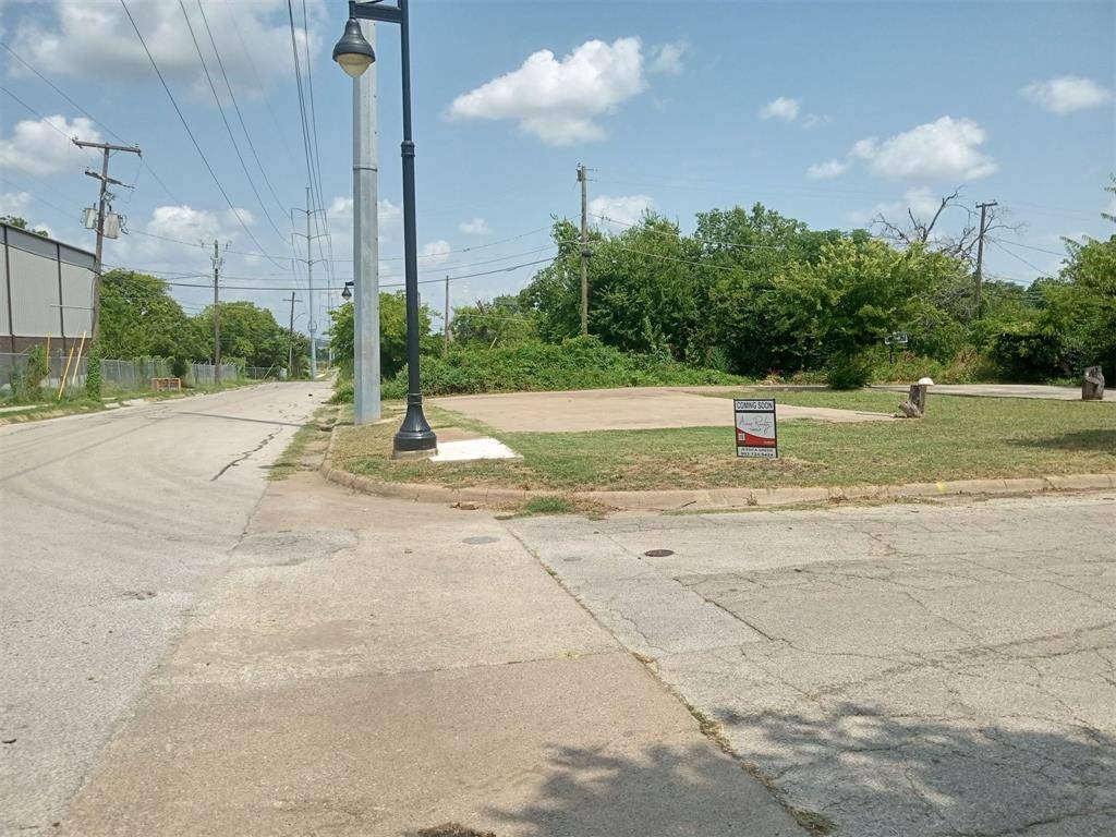 Fort Worth, TX 76104,203 S Williams Street