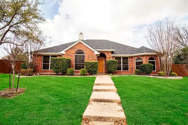 136 Ireland Court, Rockwall, TX 75087