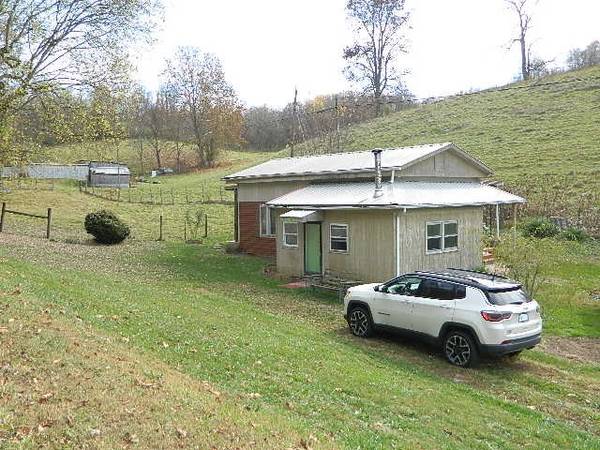 Chilhowie, VA 24319,196 Shawnee Trail