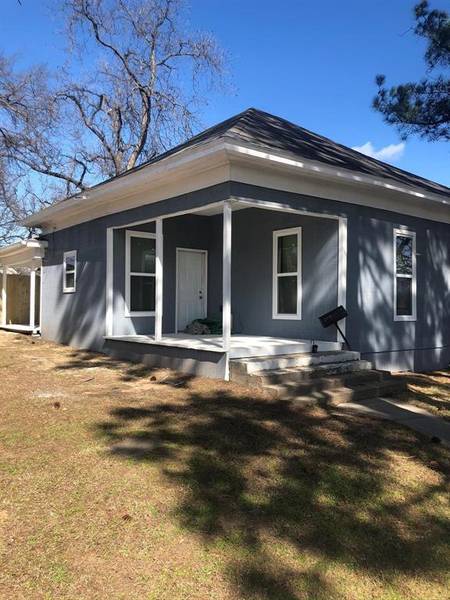 601 E Sears Street, Denison, TX 75021