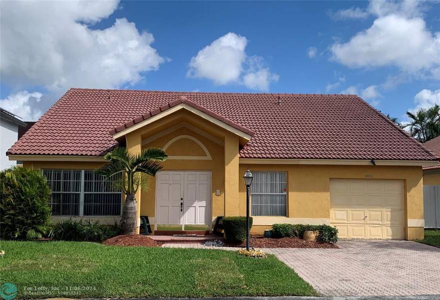 18805 NW 80th Ave, Hialeah, FL 33015