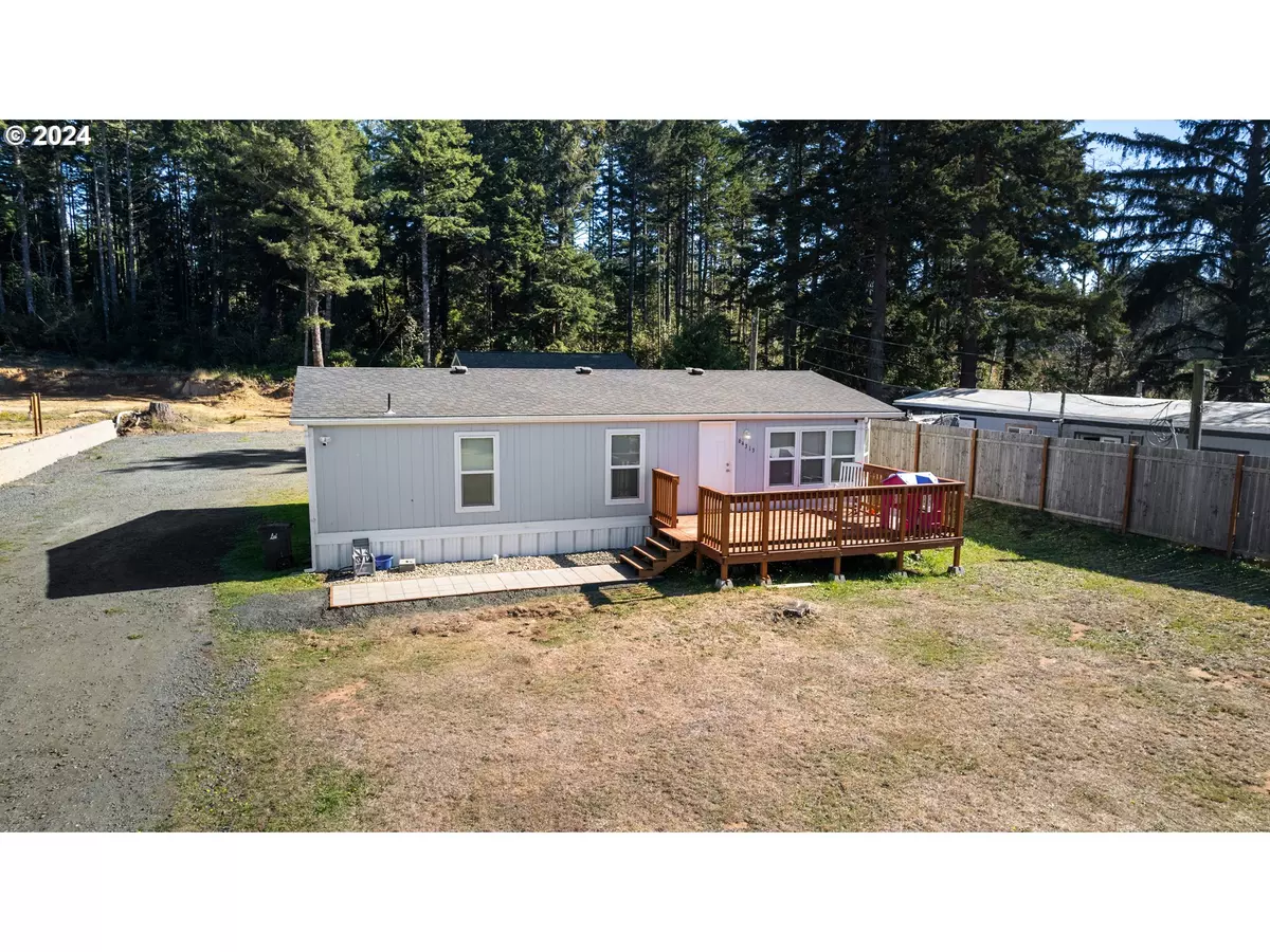 Coos Bay, OR 97420,64313 WELCH RD