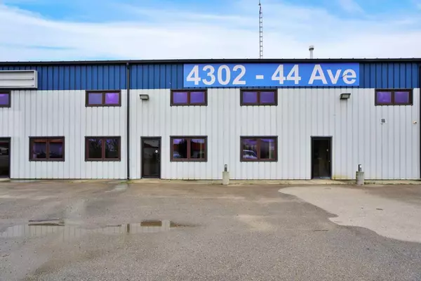 4302 44 AVE #C, Rocky Mountain House, AB T4T 1C7