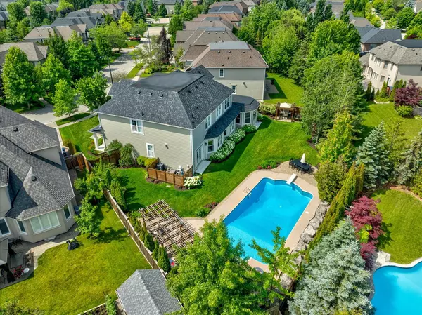 Mississauga, ON L5H 4M5,621 Cranleigh CT