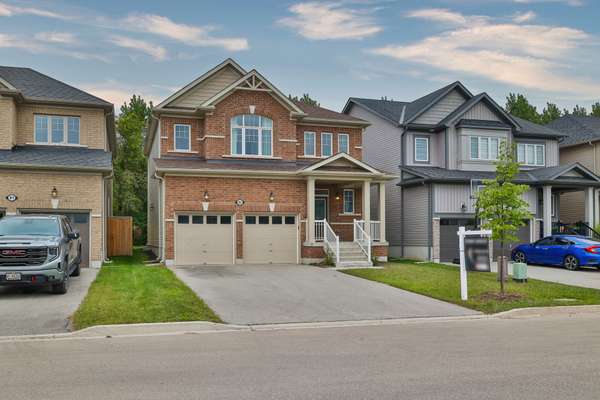 85 Mcfarlane CRES, Centre Wellington, ON N1M 3H6