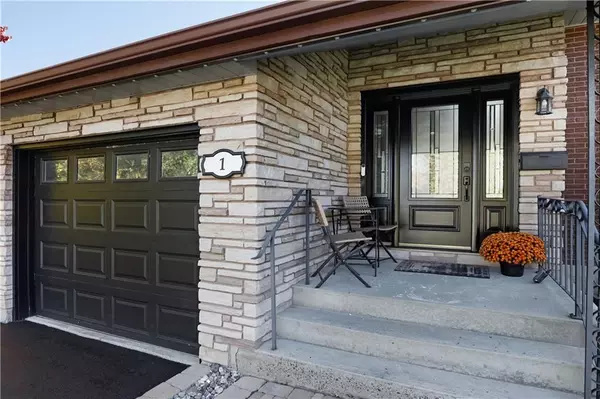 Cornwall, ON K6H 6M6,1 LEAP CT