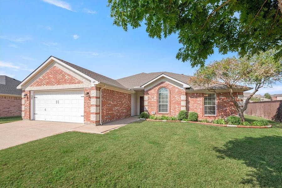 603 Manchester Drive, Mansfield, TX 76063