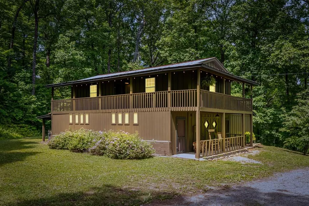 Ellijay, GA 30536,686 Laurel Hill Lane