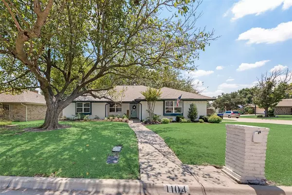 Mansfield, TX 76063,1104 Almond Drive