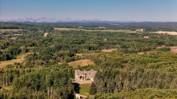 Rural Rocky View County, AB T4C 1B6,282020 Range Road 43 RD