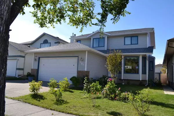 509 HAWKSTONE DR Northwest, Calgary, AB T3G 3R2