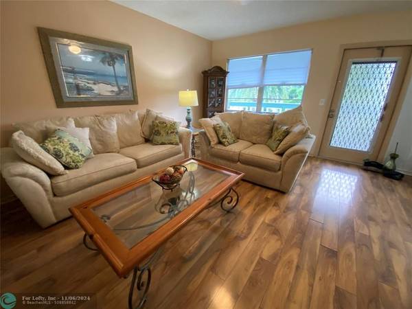 277 Newport R  #277, Deerfield Beach, FL 33442