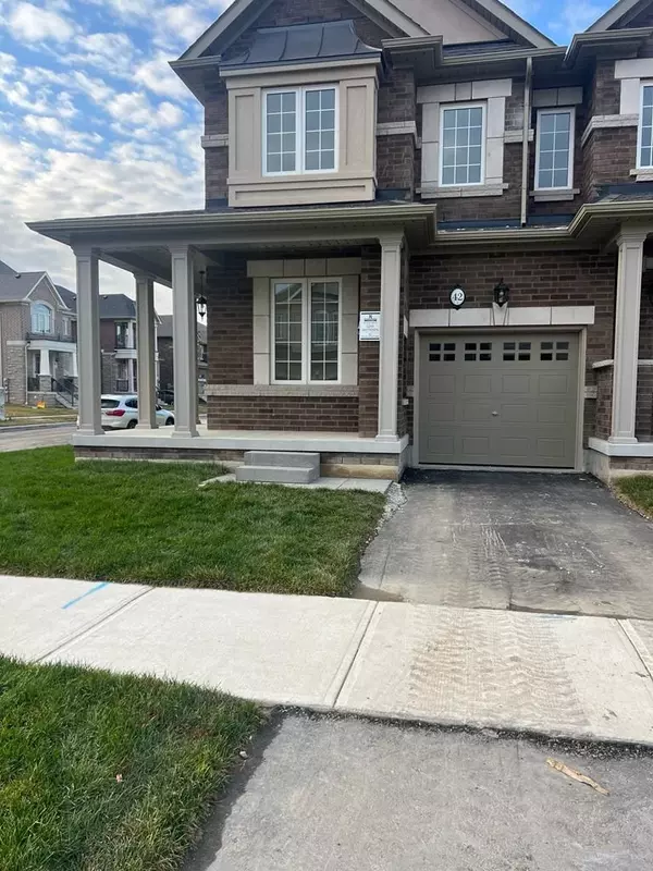 42 Donald Stewart RD, Brampton, ON L7A 0C3