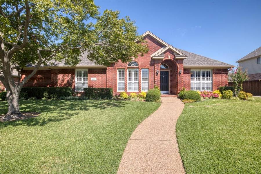 3320 Wilshire Avenue, Grapevine, TX 76051