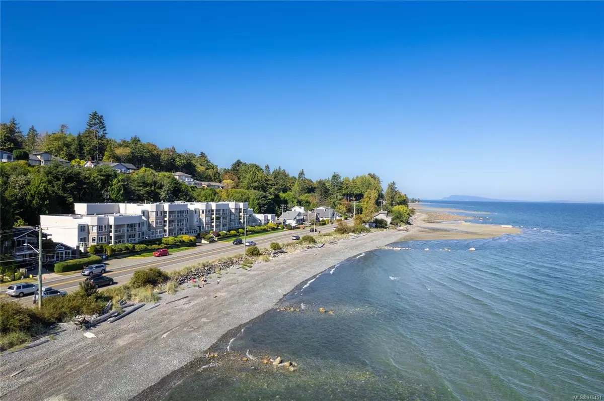 Qualicum Beach, BC V9K 2C6,3156 Island Hwy W #103