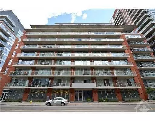 Lower Town - Sandy Hill, ON K1N 1J7,383 CUMBERLAND ST #307