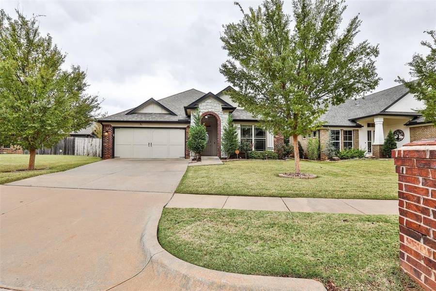 3517 Mount Mitchell Lane, Norman, OK 73069