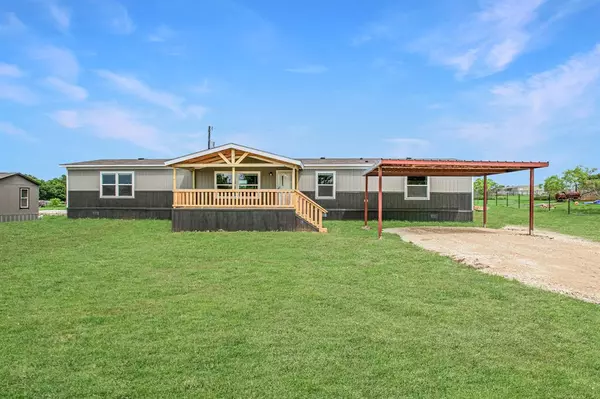 284 Pine Grove Road, Gordonville, TX 76245