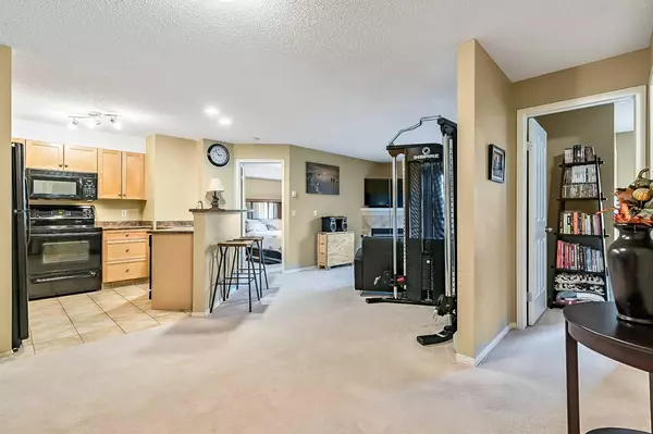 Calgary, AB T2Y 4T6,2518 Fish Creek BLVD SW #2313