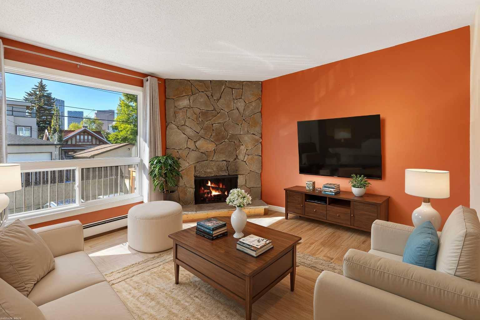Calgary, AB T2E 0K7,205 5 AVE NE #105