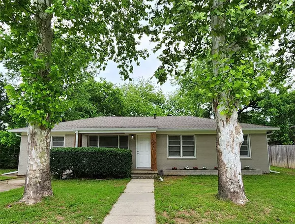 720 S MORRIS Street, Gainesville, TX 76240