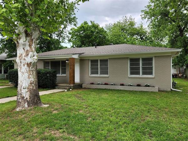 Gainesville, TX 76240,720 S MORRIS Street