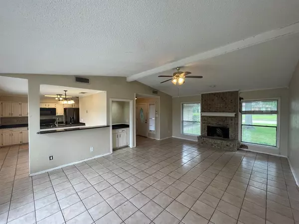 Mesquite, TX 75150,814 Via Sonoma