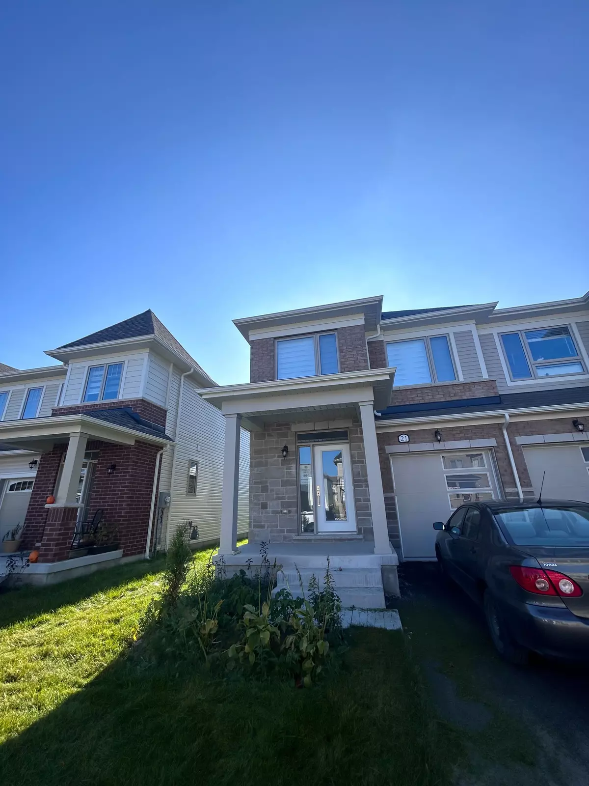 Centre Wellington, ON N1M 2W3,21 Edminston DR #1