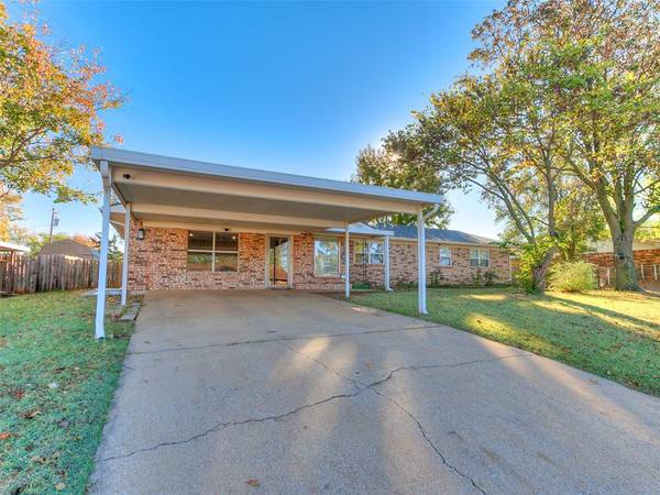 1202 N 8th Avenue, Purcell, OK 73080