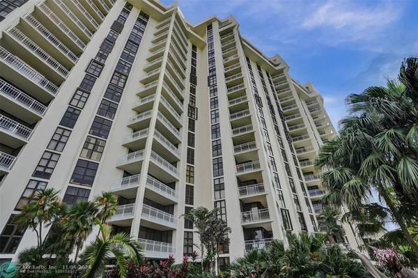 1000 Quayside Ter  #805, Miami, FL 33138