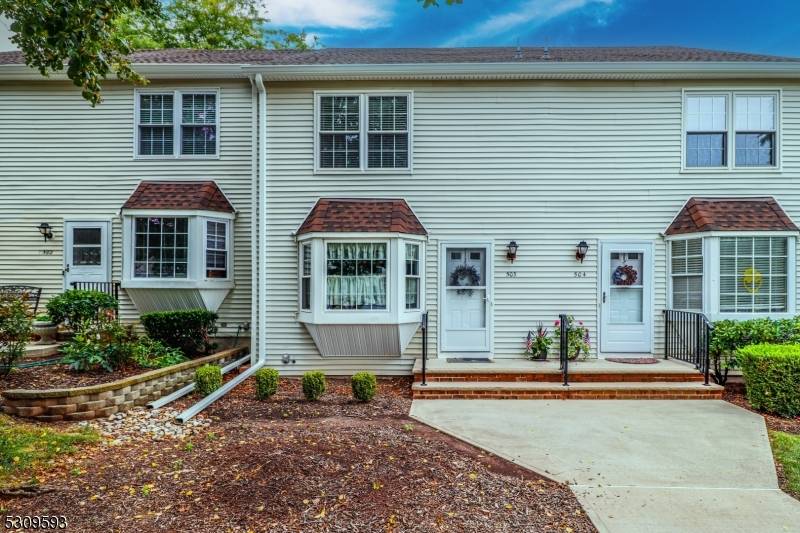 503 Wedgewood Cir, Raritan Twp., NJ 08822