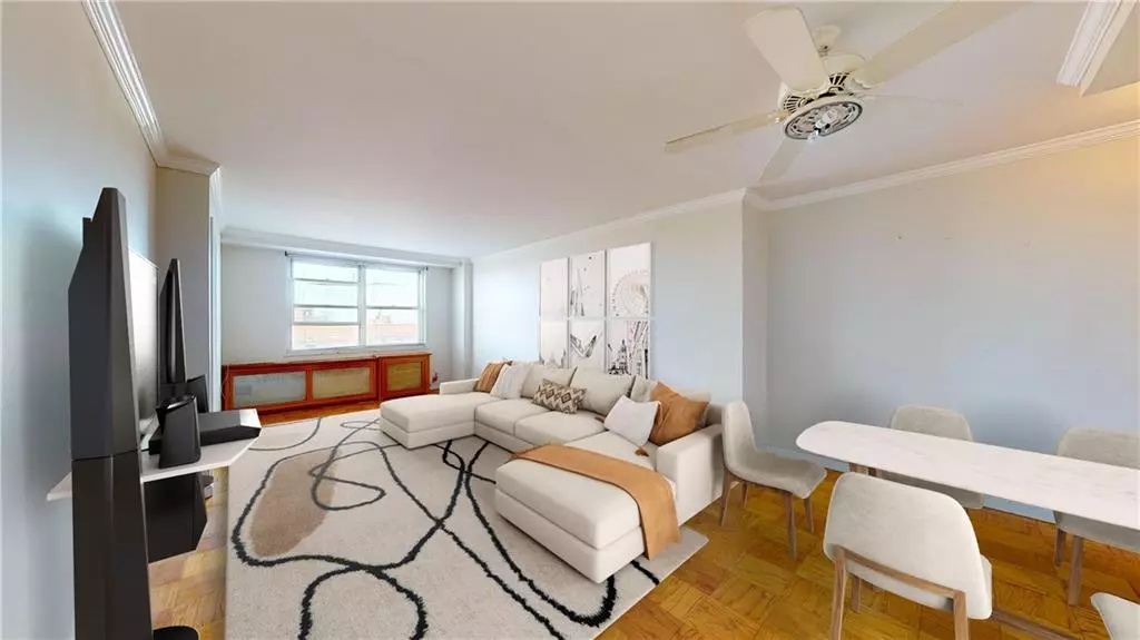 35 Seacoast TER #8H, Brooklyn, NY 11235