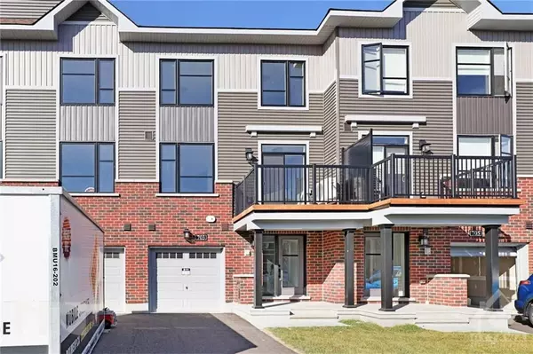 703 LURGAN WAY, Barrhaven, ON K2J 7C6