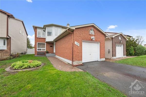 299 FERNLEAF CRES, Orleans - Cumberland And Area, ON K1E 2Z5