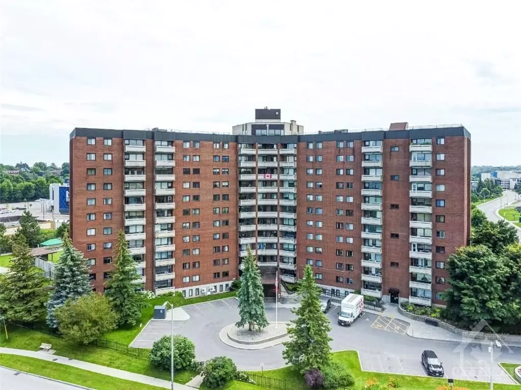 Crystal Bay - Rocky Point - Bayshore, ON K2B 6J6,3100 CARLING AVE #219