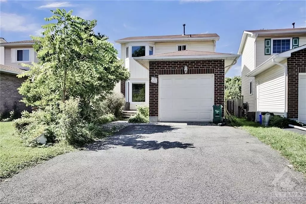 Kanata, ON K2L 2S5,80 GOWRIE DR