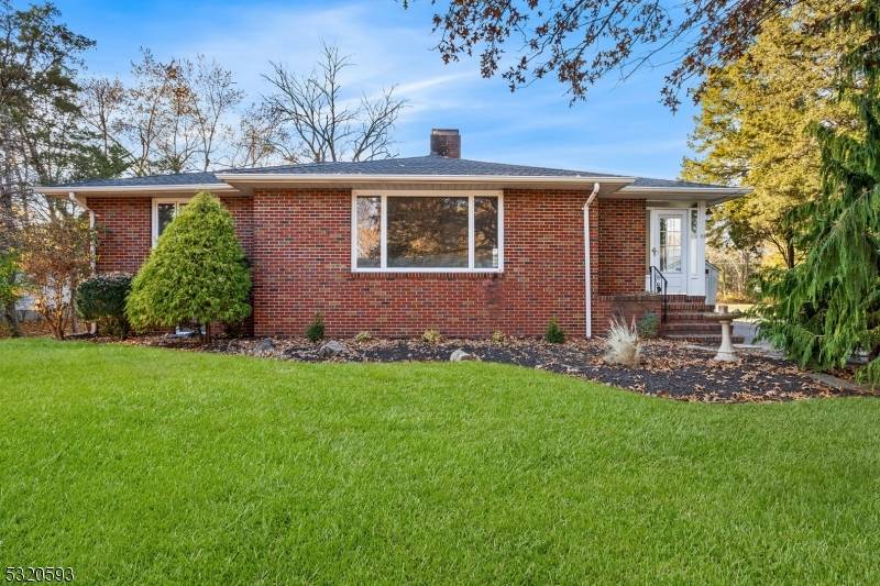 77 John E Busch Ave, Franklin Twp., NJ 08873