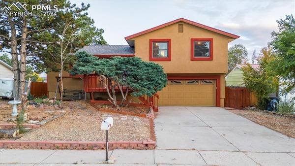 6925 Bacone TER, Colorado Springs, CO 80915