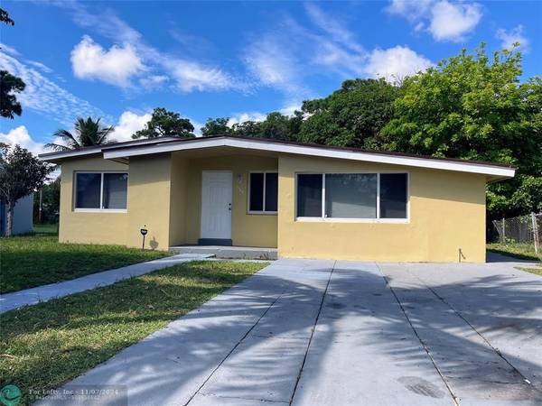 1720 NW 18th St, Fort Lauderdale, FL 33311