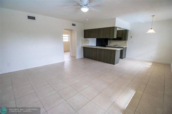 1417 SW 2nd Street  #7, Fort Lauderdale, FL 33312