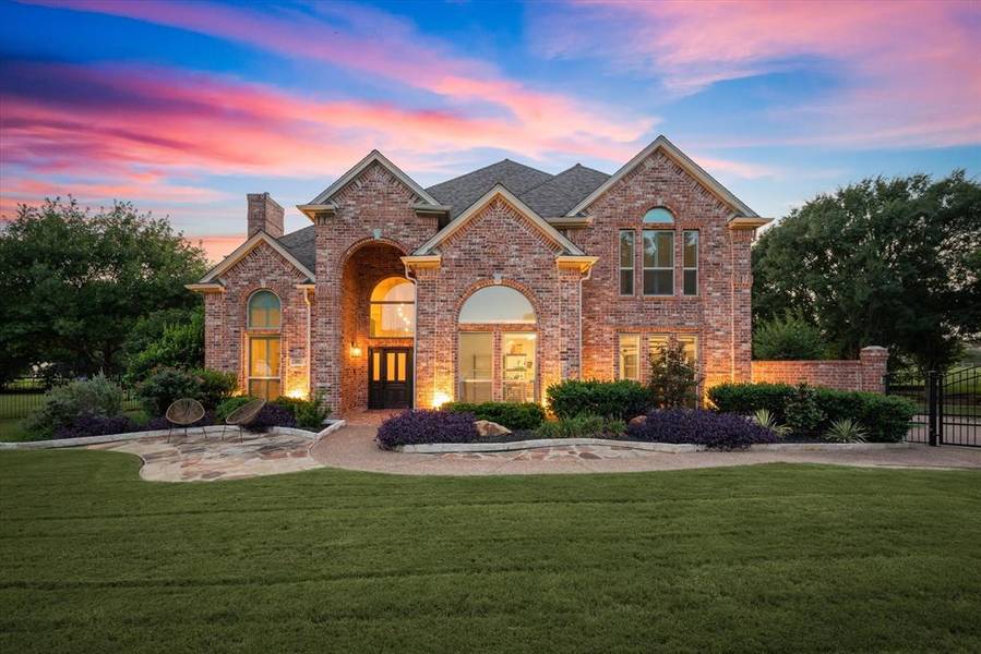 100 Stonewood Court, Southlake, TX 76092