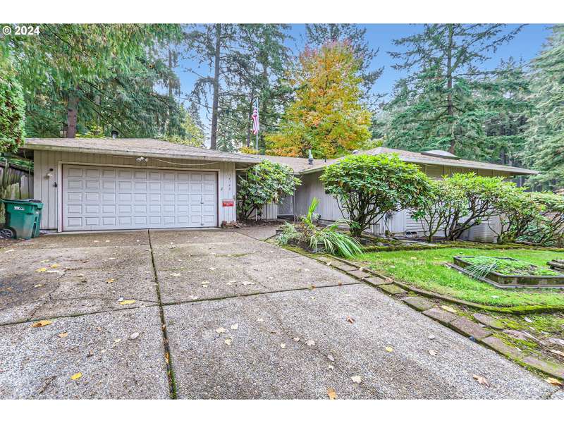 14740 SW TIERRA DEL MAR DR, Beaverton, OR 97007