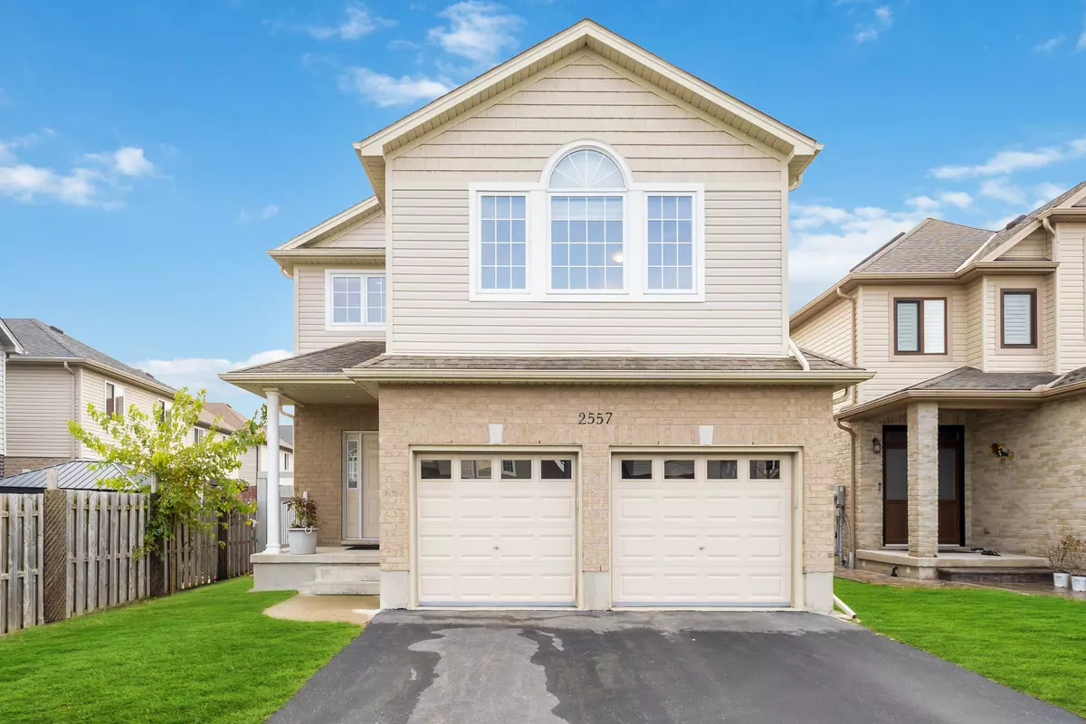 London, ON N6M 0B4,2557 ASIMA DR