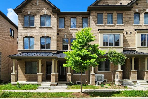 22 Robert Joffre Leet AVE, Markham, ON L6B 1P8