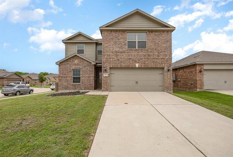 1521 Park Trails Boulevard, Princeton, TX 75407