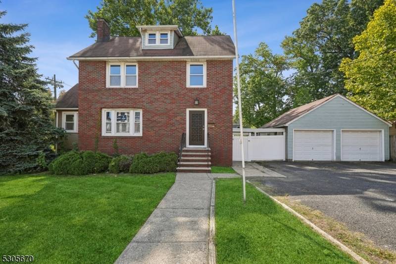 1 Douglas St, Millburn Twp., NJ 07041