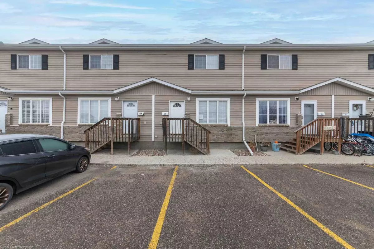 Lloydminster, SK S9V 1N9,4728 18 ST #25